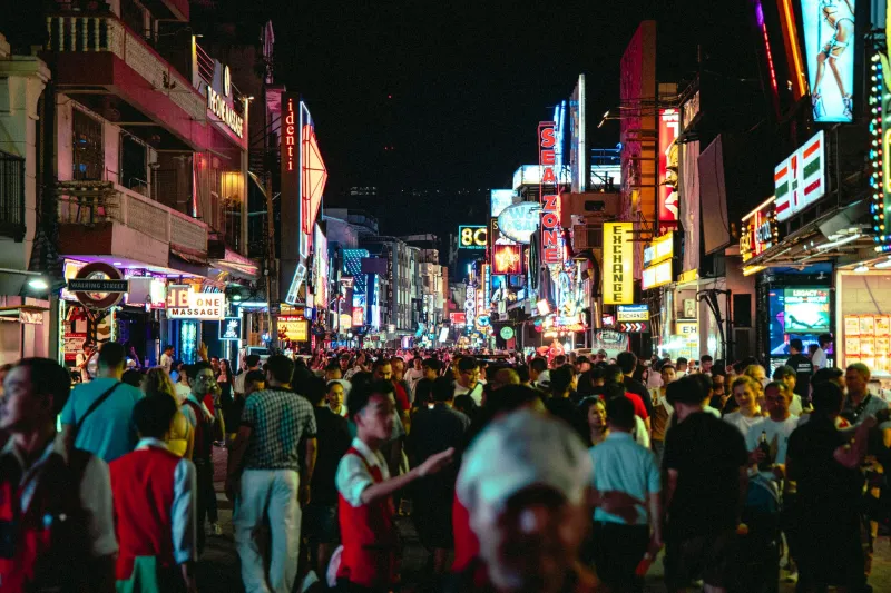 Your People or Your Growth? The Double-Edged Reality of Pattaya's Expat Social Scene